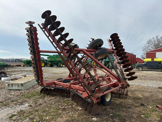 Image of Case IH 490 equipment image 2