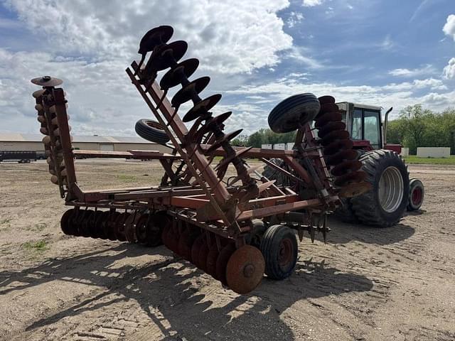 Image of Case IH 490 equipment image 4