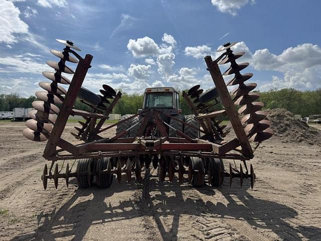 Image of Case IH 490 equipment image 3