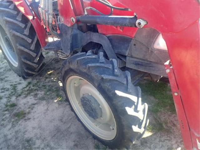 Image of Case IH Farmall 50A equipment image 3