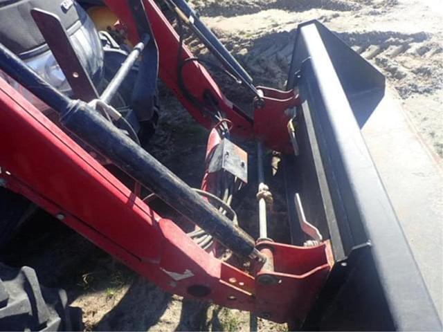 Image of Case IH Farmall 50A equipment image 2