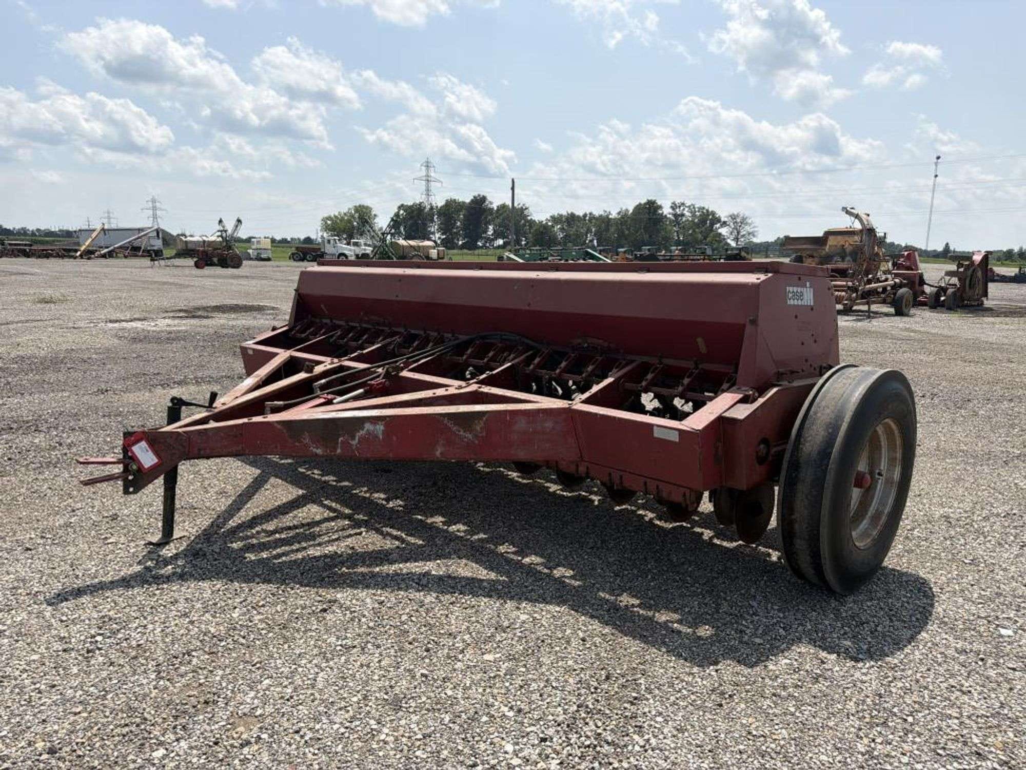 Case IH 5100 Equipment Image0