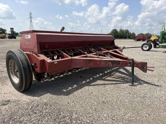 Image of Case IH 5100 equipment image 4