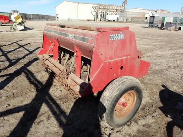 Image of Case IH 5100 equipment image 1