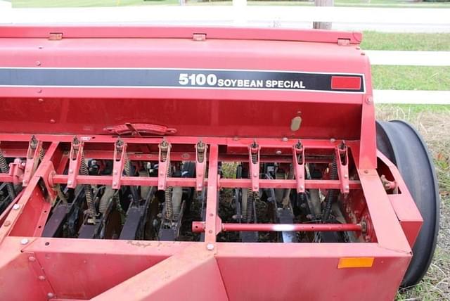 Image of Case IH 5100 equipment image 4