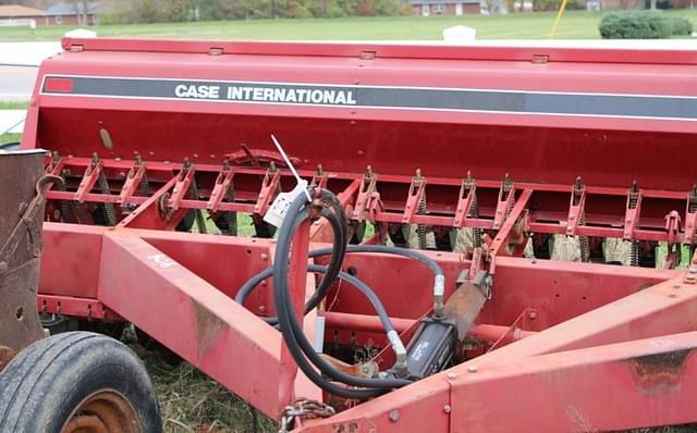 Image of Case IH 5100 equipment image 1