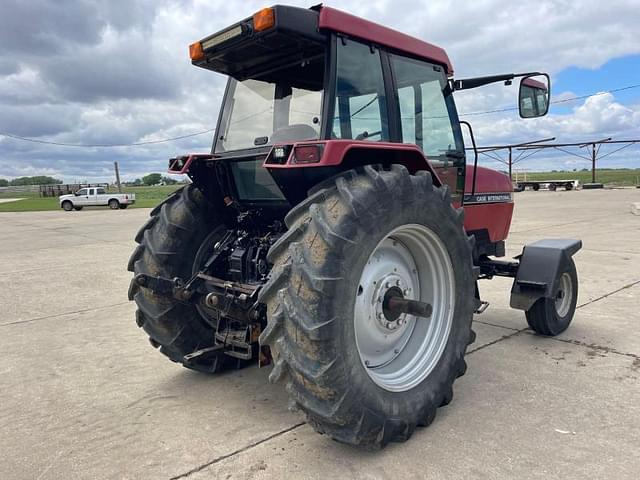 Image of Case IH 5130 equipment image 3