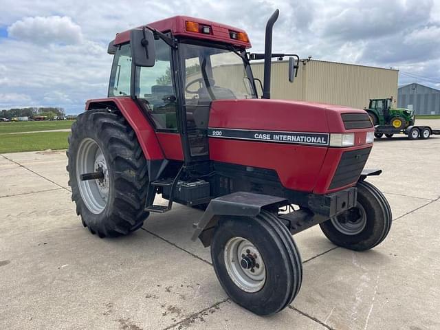 Image of Case IH 5130 equipment image 2