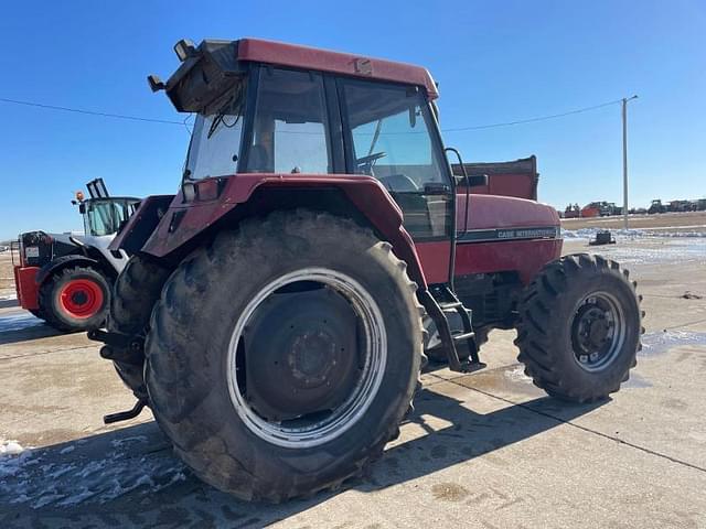 Image of Case IH 5140 equipment image 4