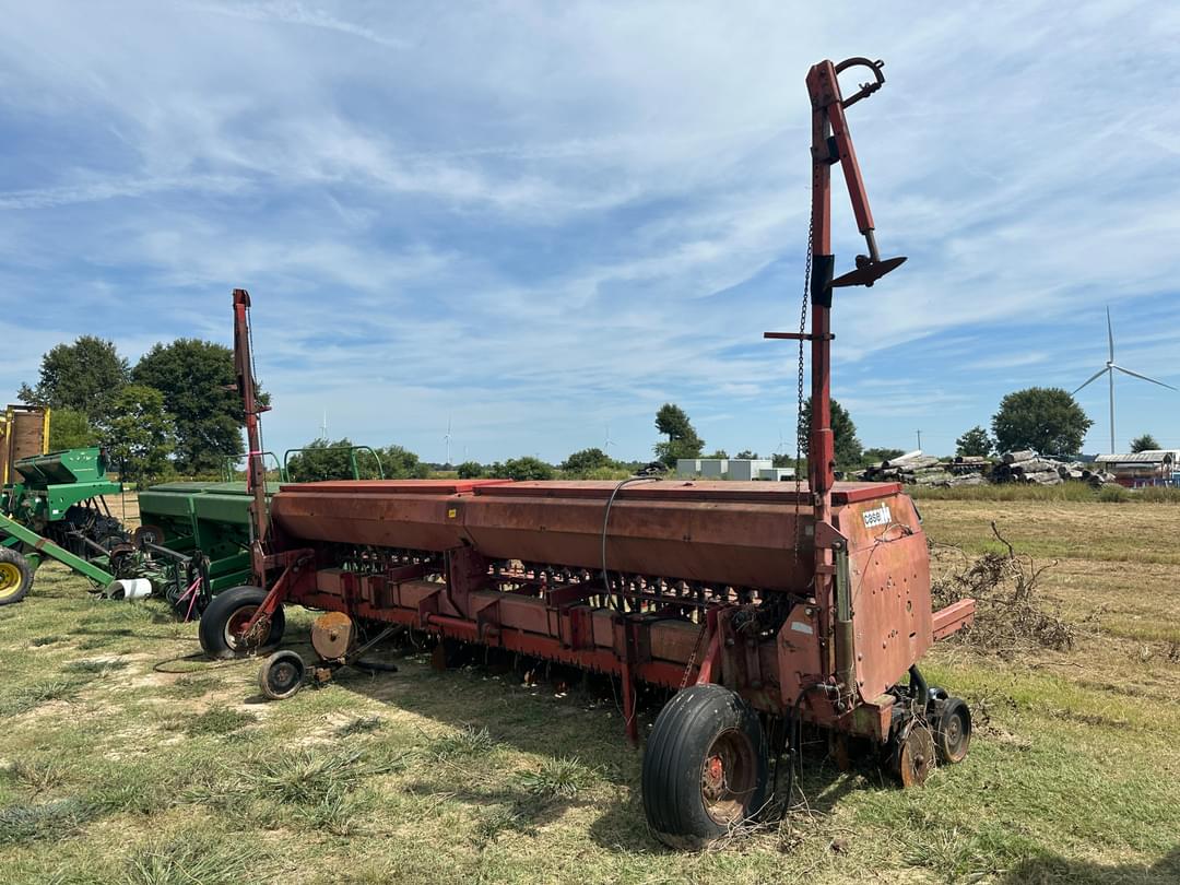 Image of Case IH 5200 Primary image