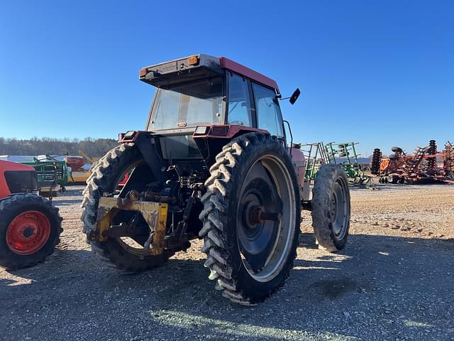 Image of Case IH 5240 equipment image 3