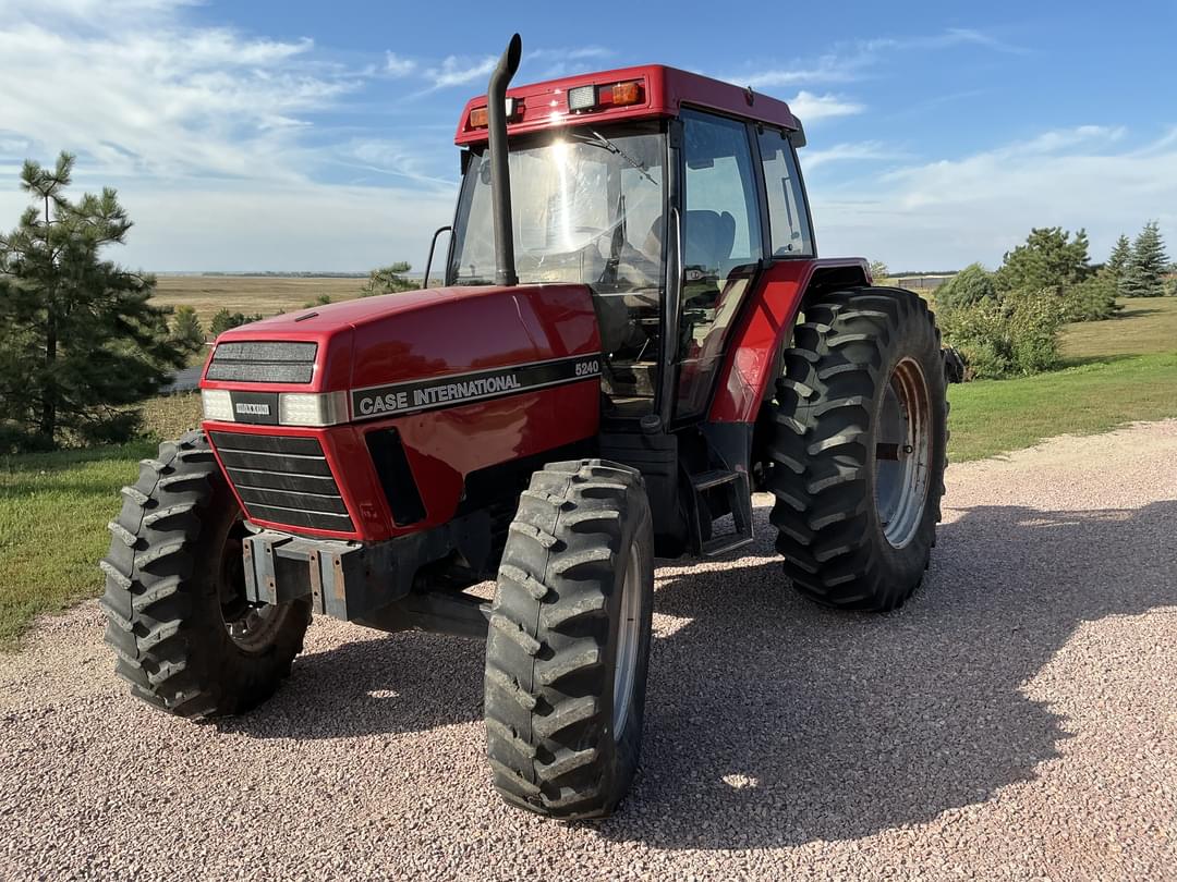 Image of Case IH 5240 Primary image
