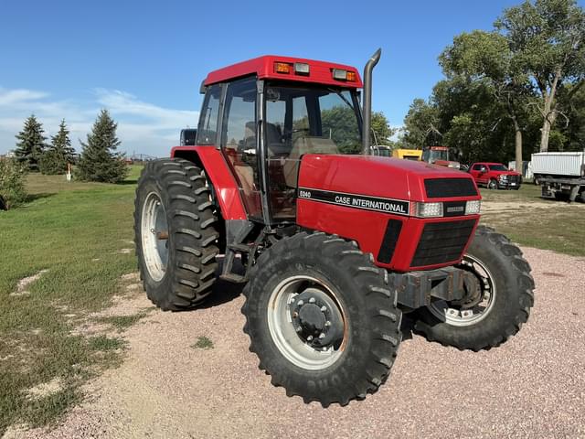 Image of Case IH 5240 equipment image 2