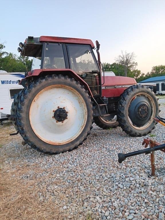 Image of Case IH 5240 Primary image