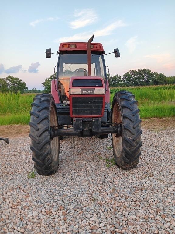 Image of Case IH 5240 equipment image 3