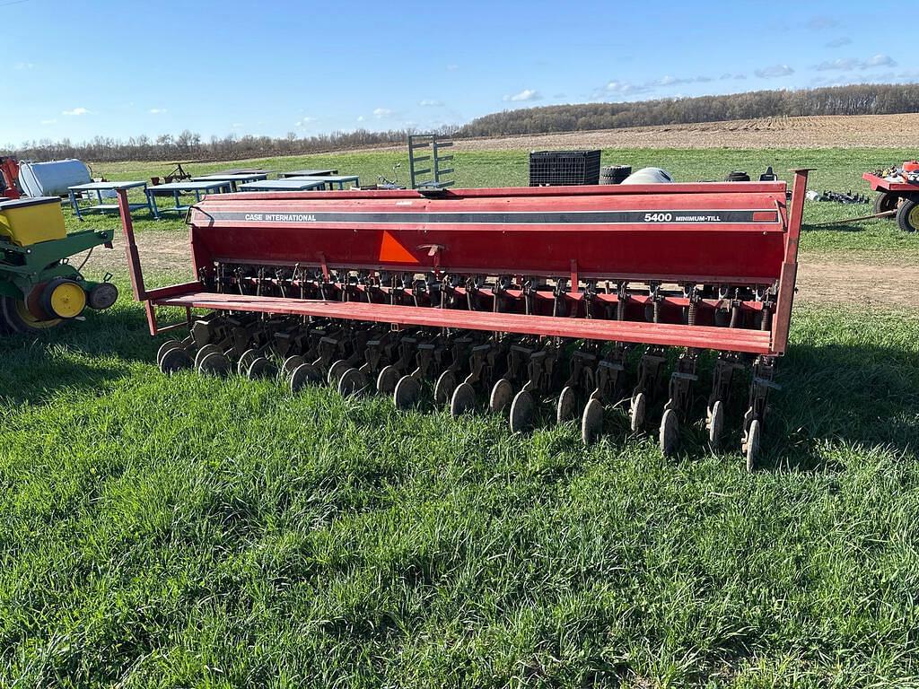 Case IH 5400 Planting Grain Drills for Sale | Tractor Zoom