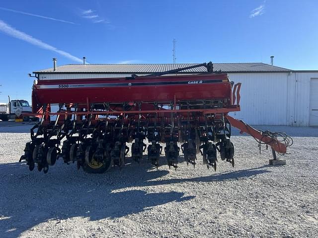 Image of Case IH 5500 equipment image 4