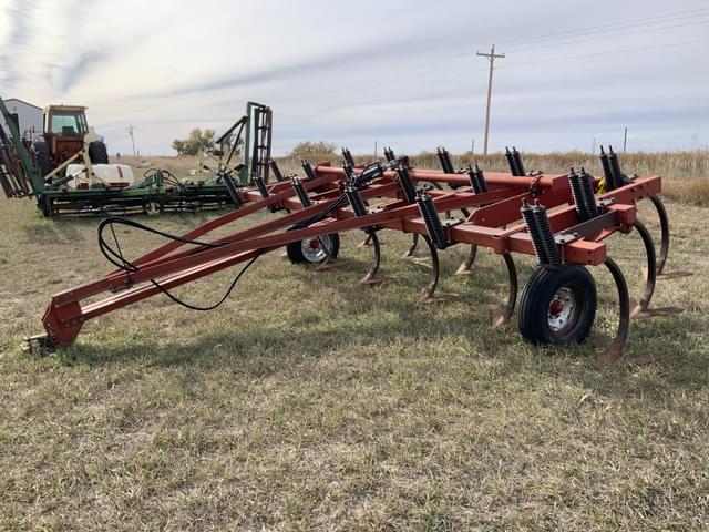 Image of Case IH 5700 equipment image 3