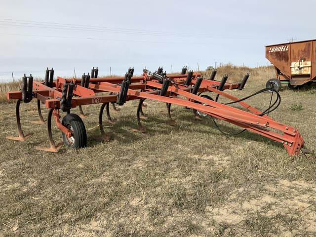Image of Case IH 5700 equipment image 1