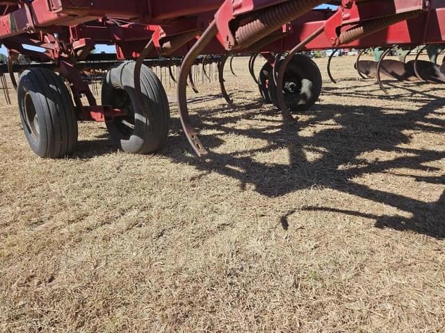 Image of Case IH 5800 equipment image 3