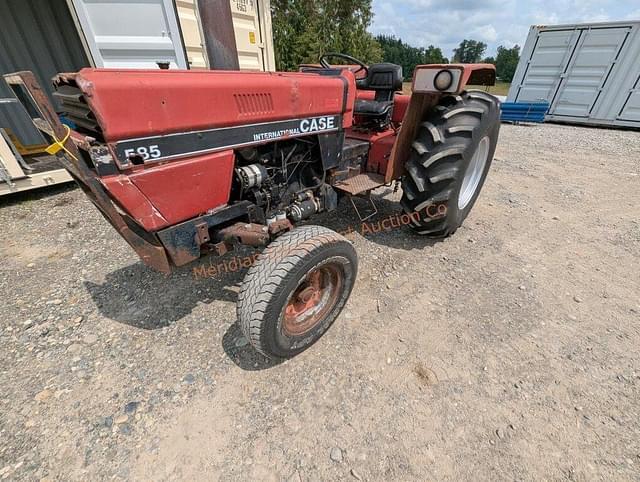 Image of Case IH 585 equipment image 1