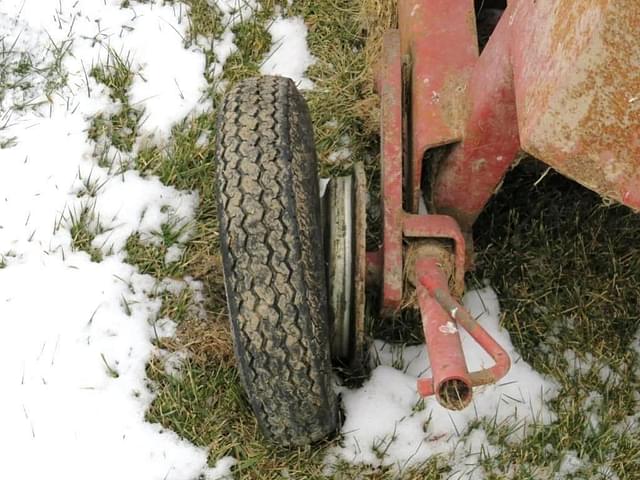 Image of Case IH 600 equipment image 3