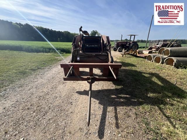 Image of Case IH 685 equipment image 2
