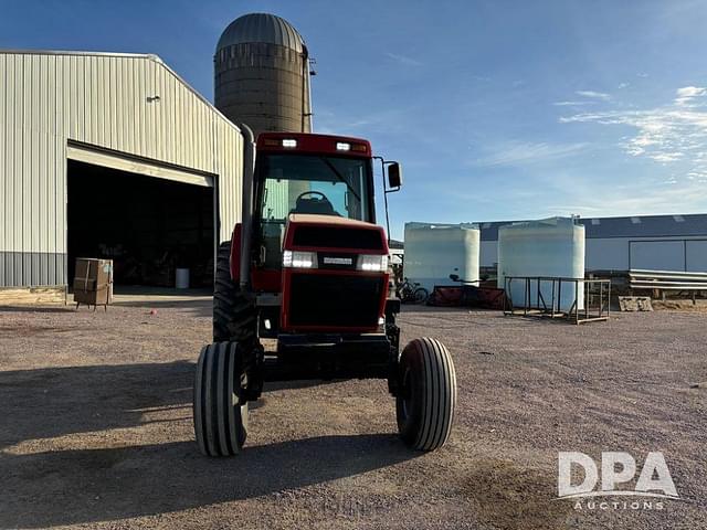 Image of Case IH 7110 equipment image 3