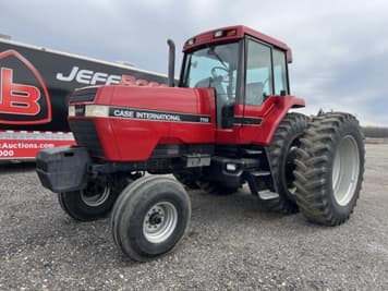 Main image Case IH 7110