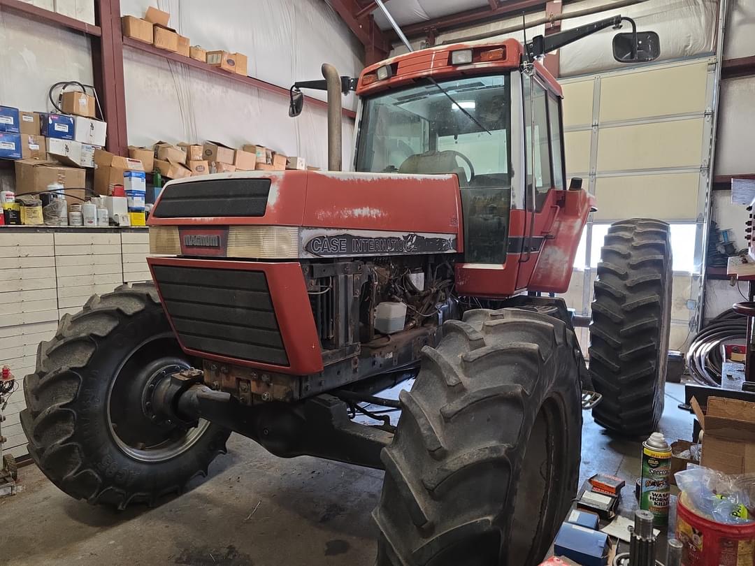 Image of Case IH 7120 Image 0