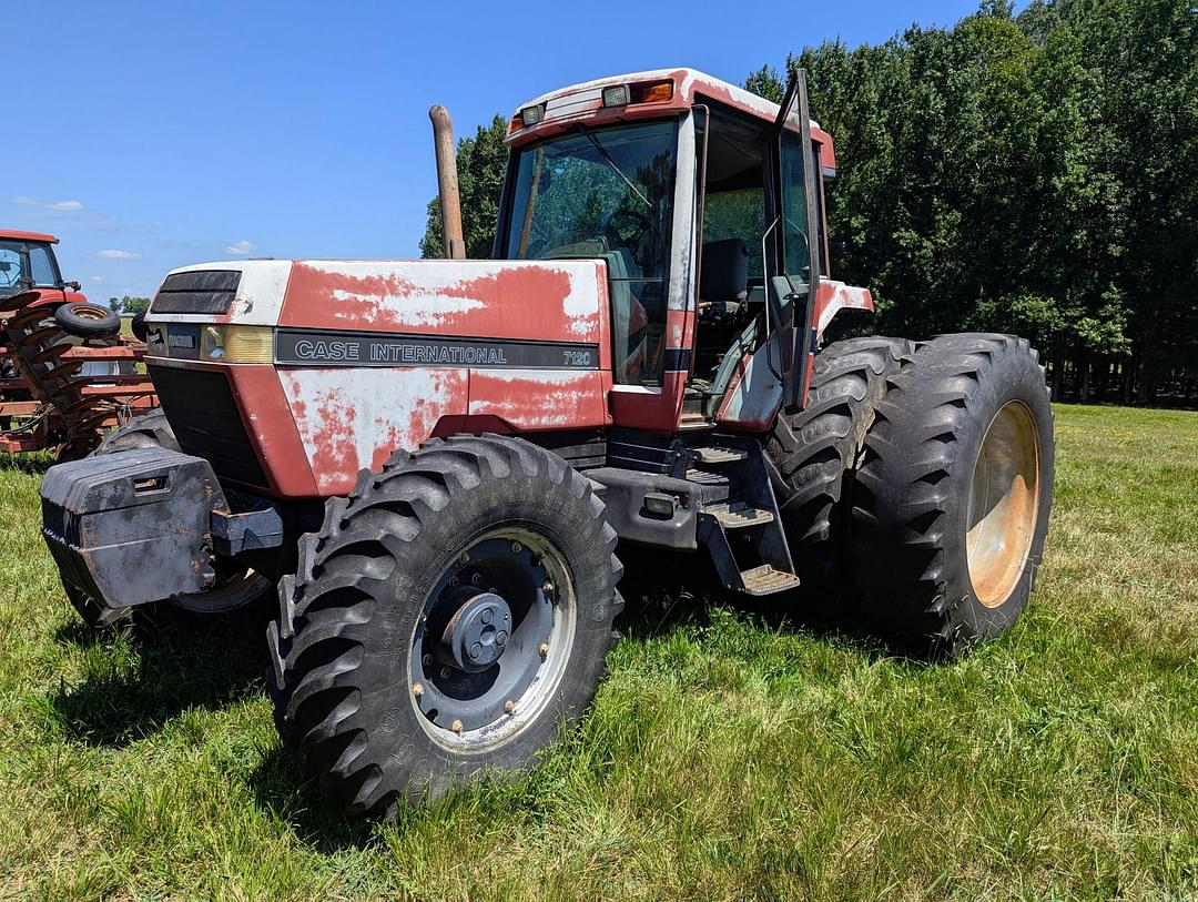 Image of Case IH 7120 Primary image