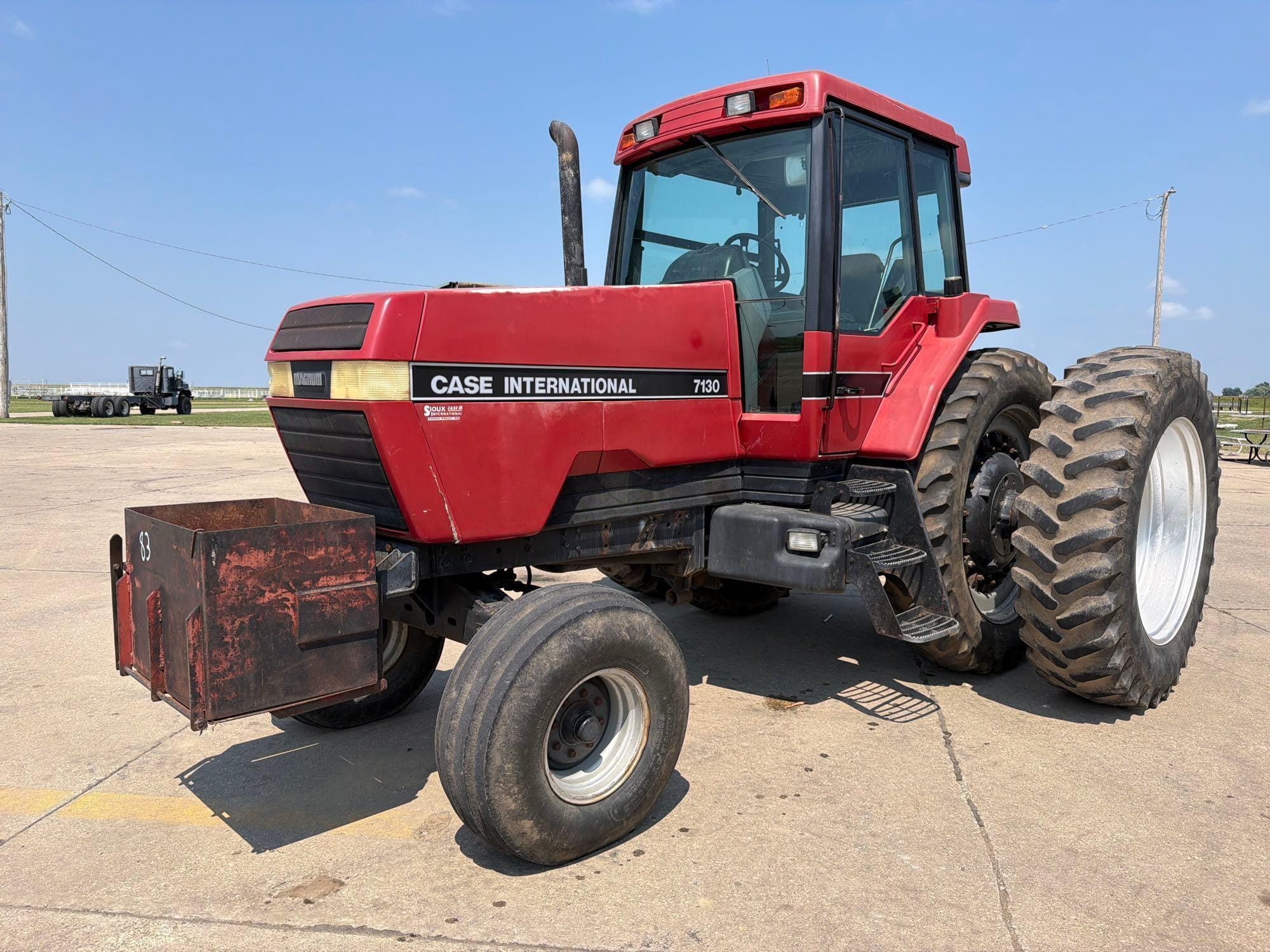 Case IH 7130 Equipment Image0