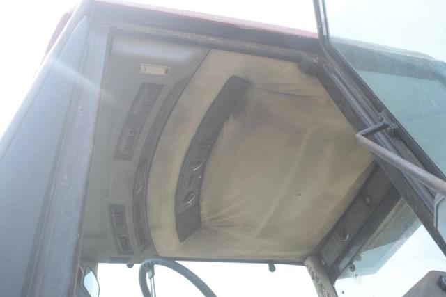 Image of Case IH 7130 equipment image 4