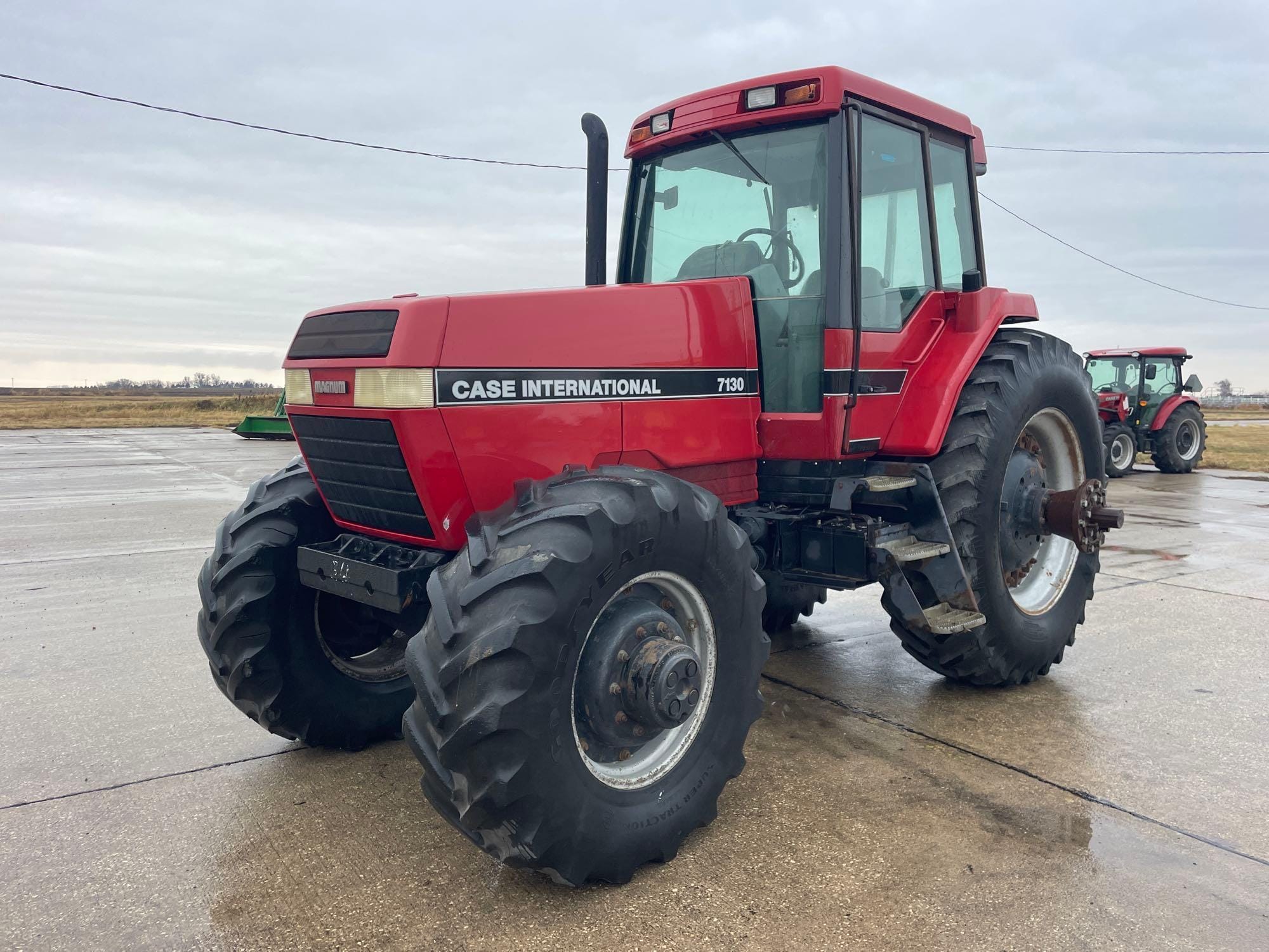 Case IH 7130 Equipment Image0