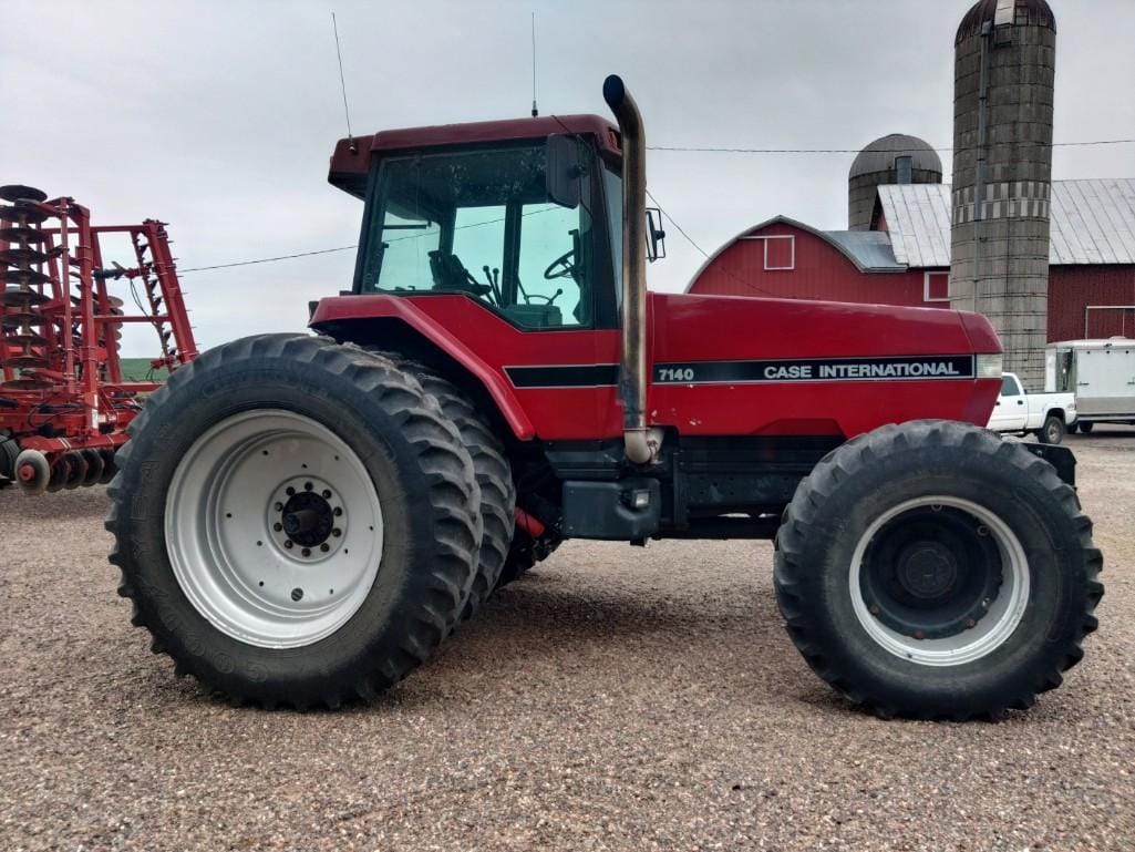 Main image Case IH 7140