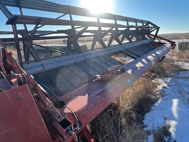 Image of Case IH 8220 equipment image 1