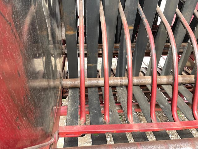 Image of Case IH 8440 equipment image 3