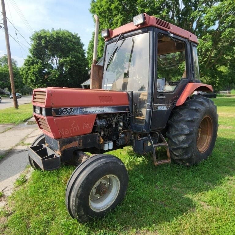 Case IH 885XL Equipment Image0