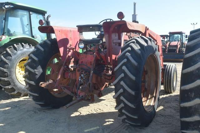 Image of Case IH 656 equipment image 2