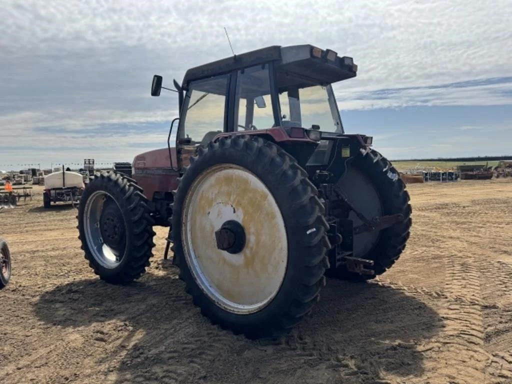 Image of Case IH 5240 Image 0