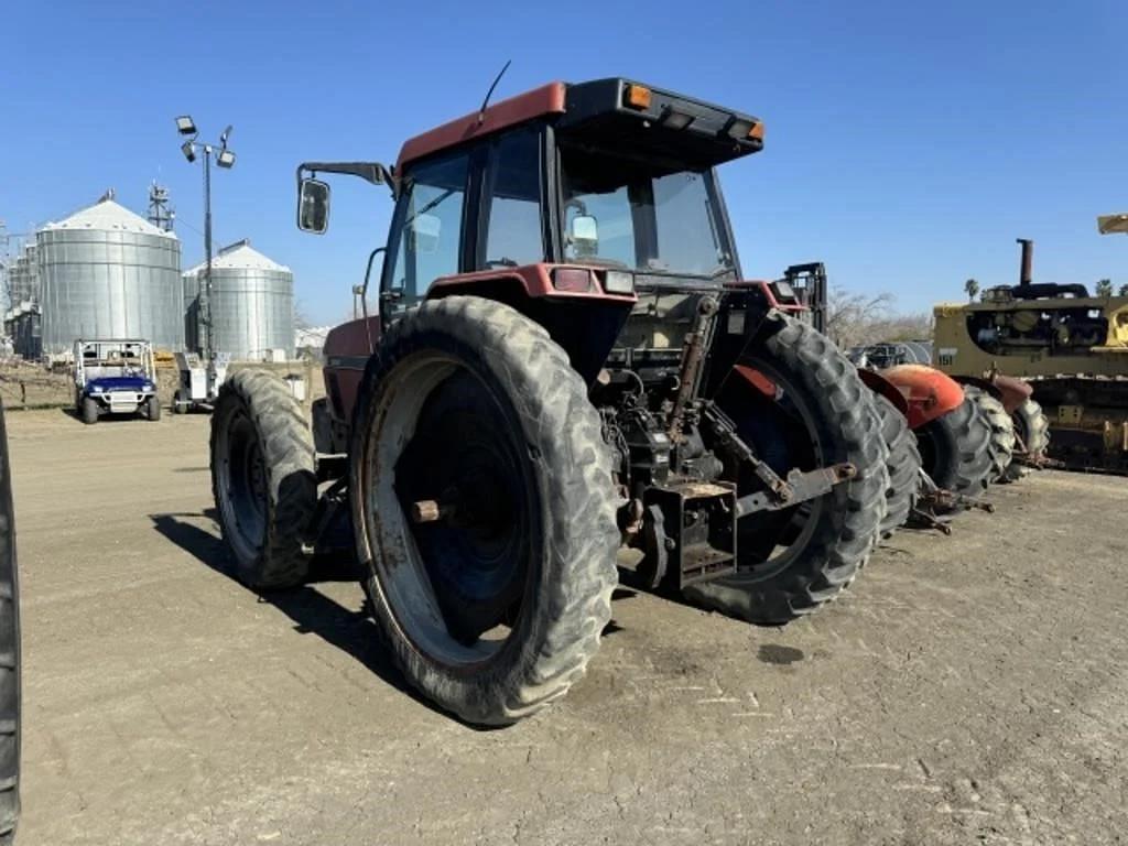 Image of Case IH 5240 Image 1