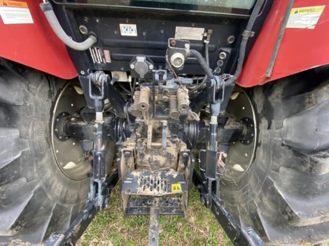 Image of Case IH Farmall 85C equipment image 3