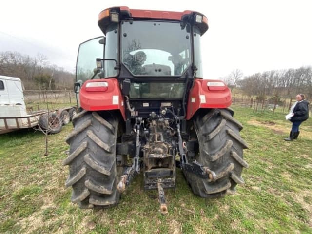 Image of Case IH Farmall 85C equipment image 2