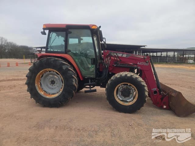 Image of Case IH JX1100U equipment image 2