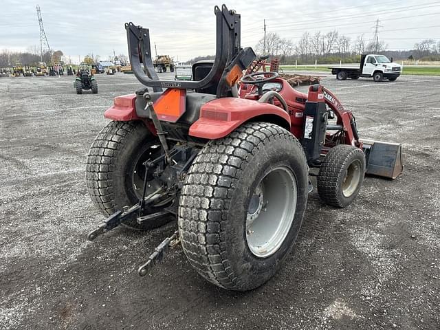 Image of Case IH Farmall 45 equipment image 2