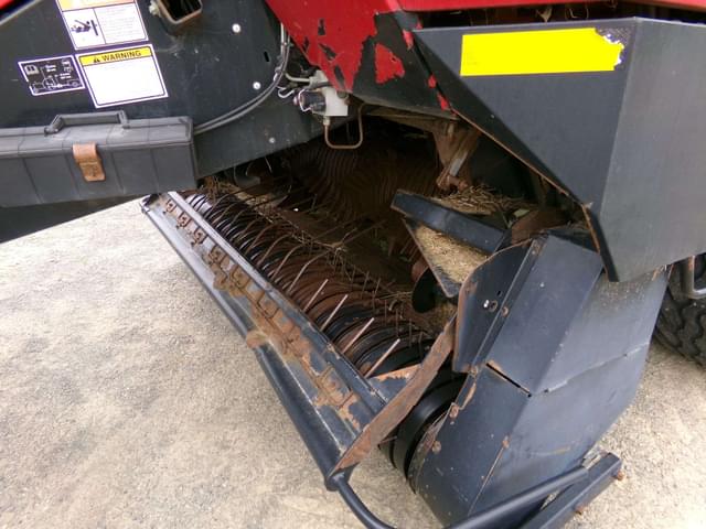 Image of Case IH LBX432 equipment image 2