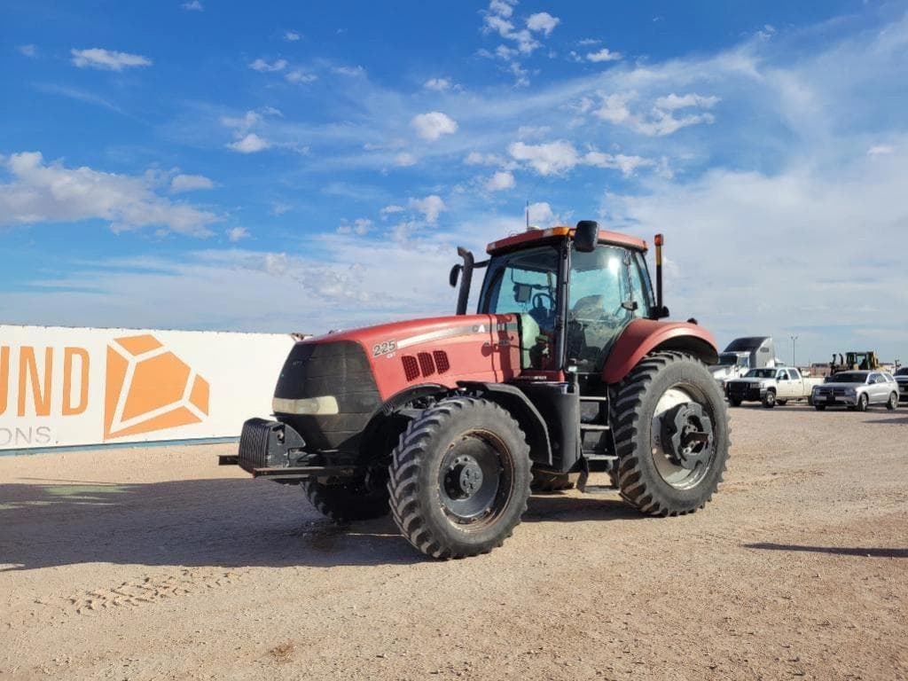 Image of Case IH Magnum 225 Primary image