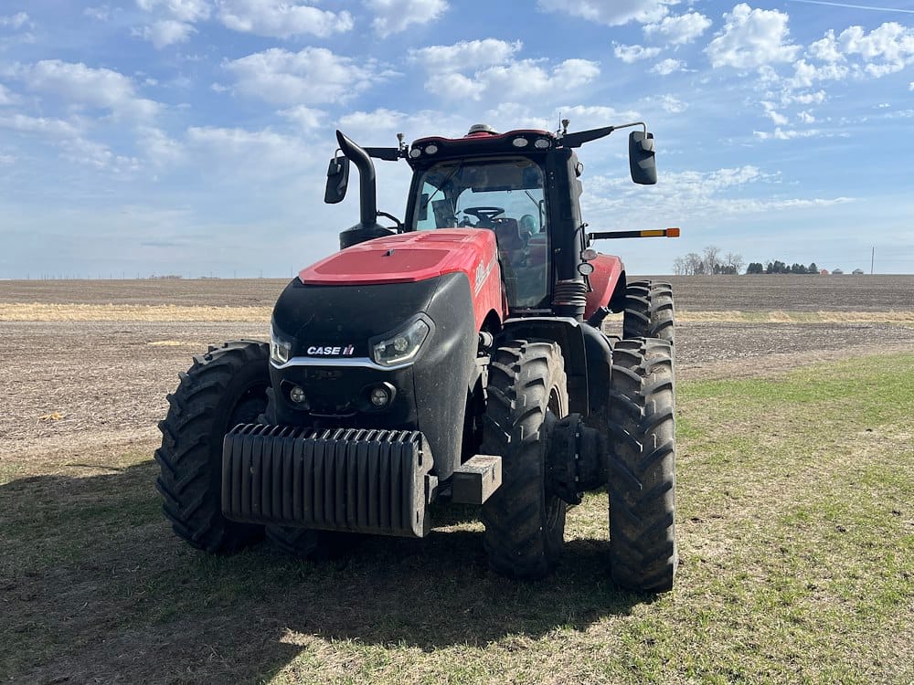 2024 Case IH Magnum 400 Equipment Image0