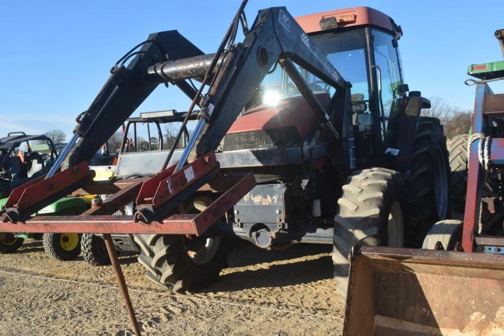 Case IH MX100C Equipment Image0