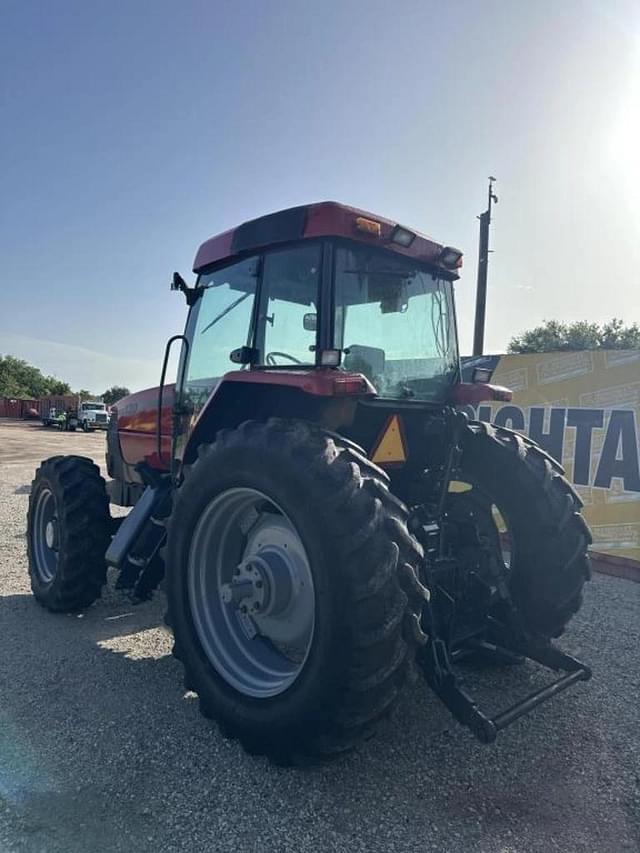 Image of Case IH MX120 equipment image 1